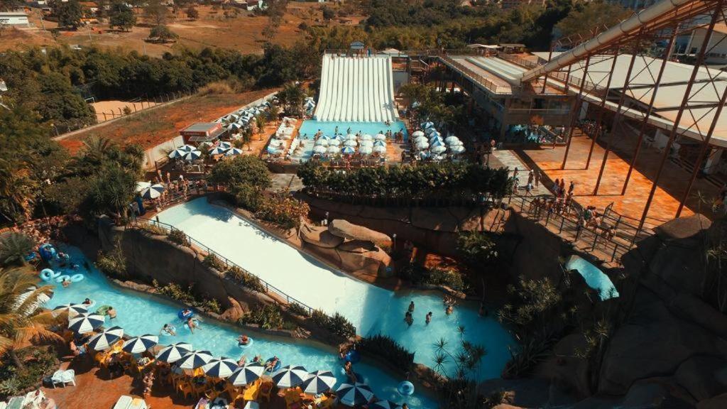 Piazza diRoma - cortesia Park diRoma, splash e Slide Caldas Novas Esterno foto