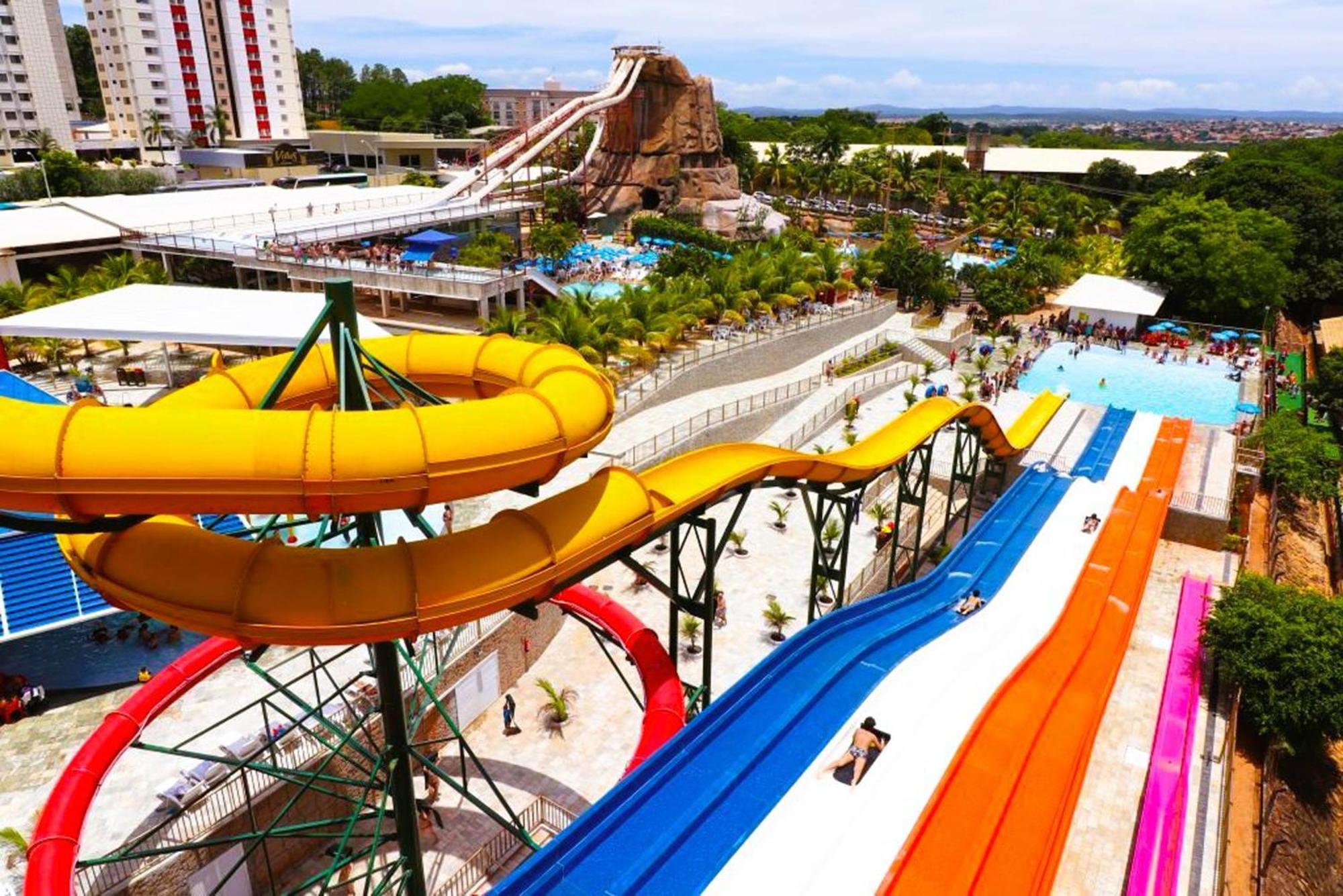 Piazza diRoma - cortesia Park diRoma, splash e Slide Caldas Novas Esterno foto